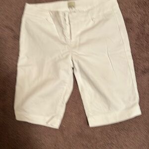 White cotton shorts